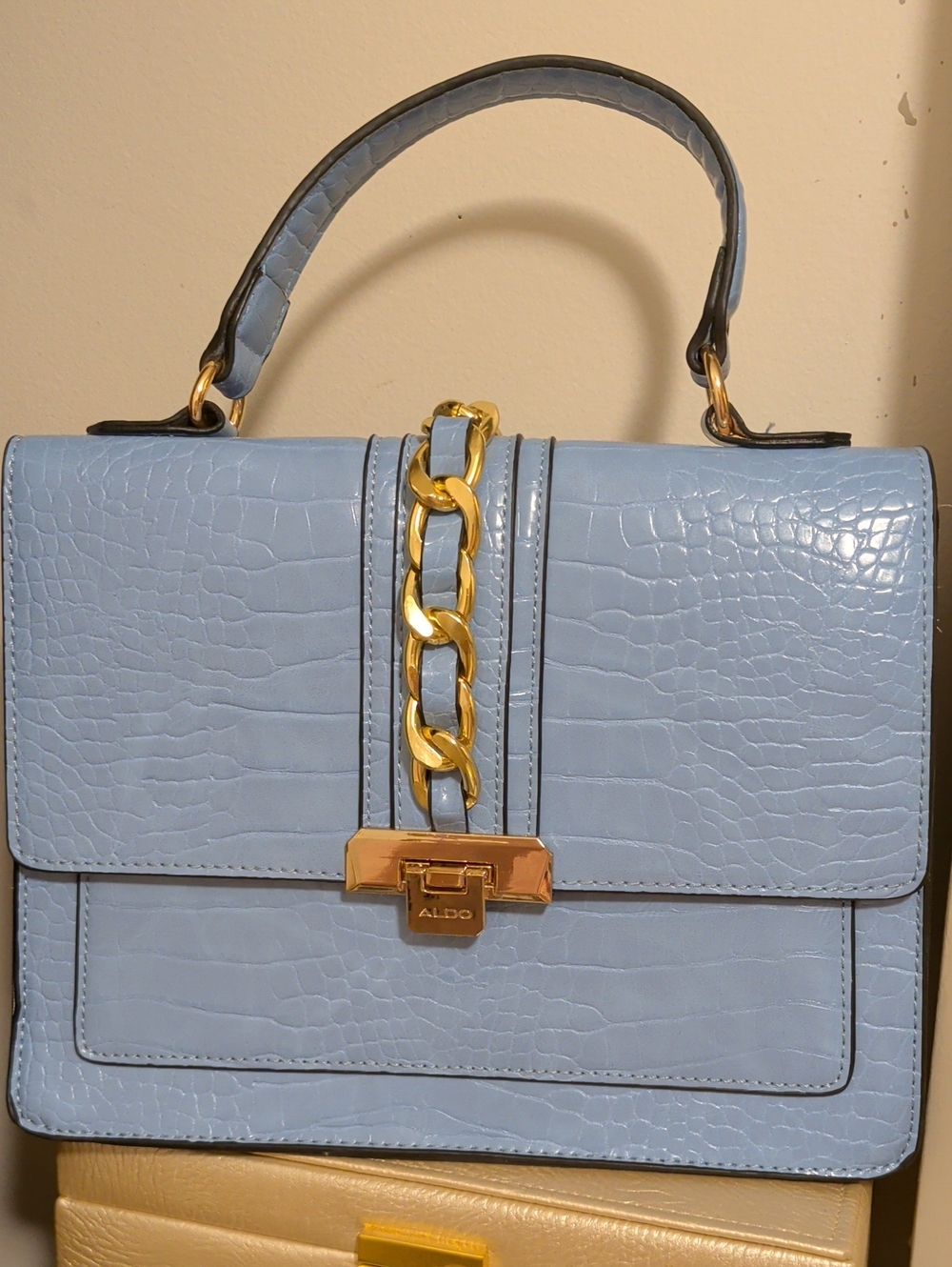 Aldo Blue Croc-Embossed Hand Bag/Shoulder Bag with Gold Chain New Condition